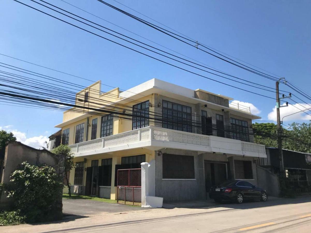 Hotel The Oldtale Chiang Mai Zewnętrze zdjęcie