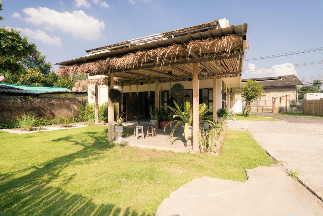 Hotel The Oldtale Chiang Mai Zewnętrze zdjęcie